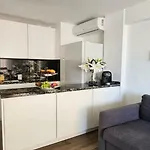 Moderno Con Vistas Al Mar * カルプ